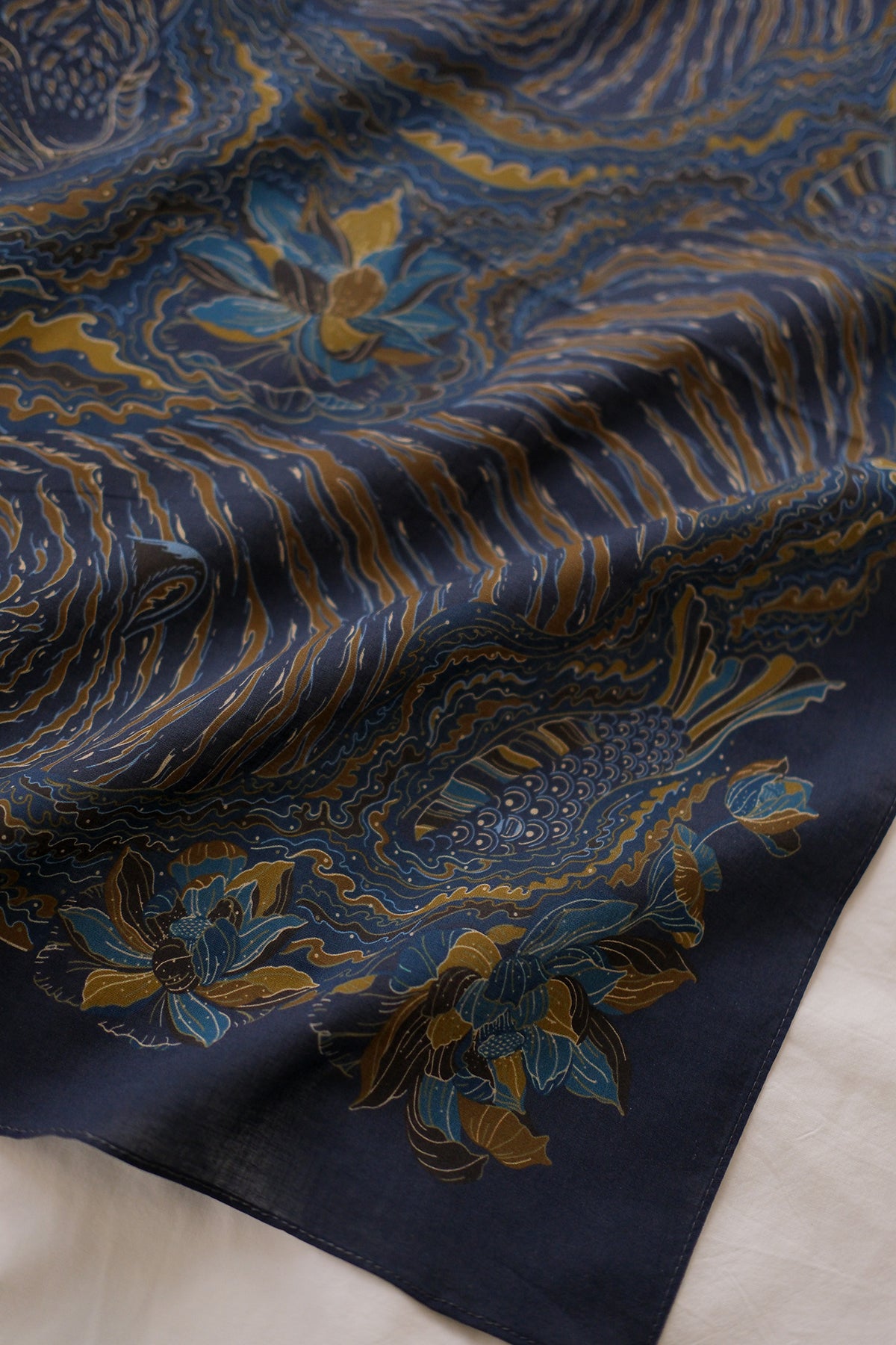 Tiger Art Bandana Scarf (Midnight)