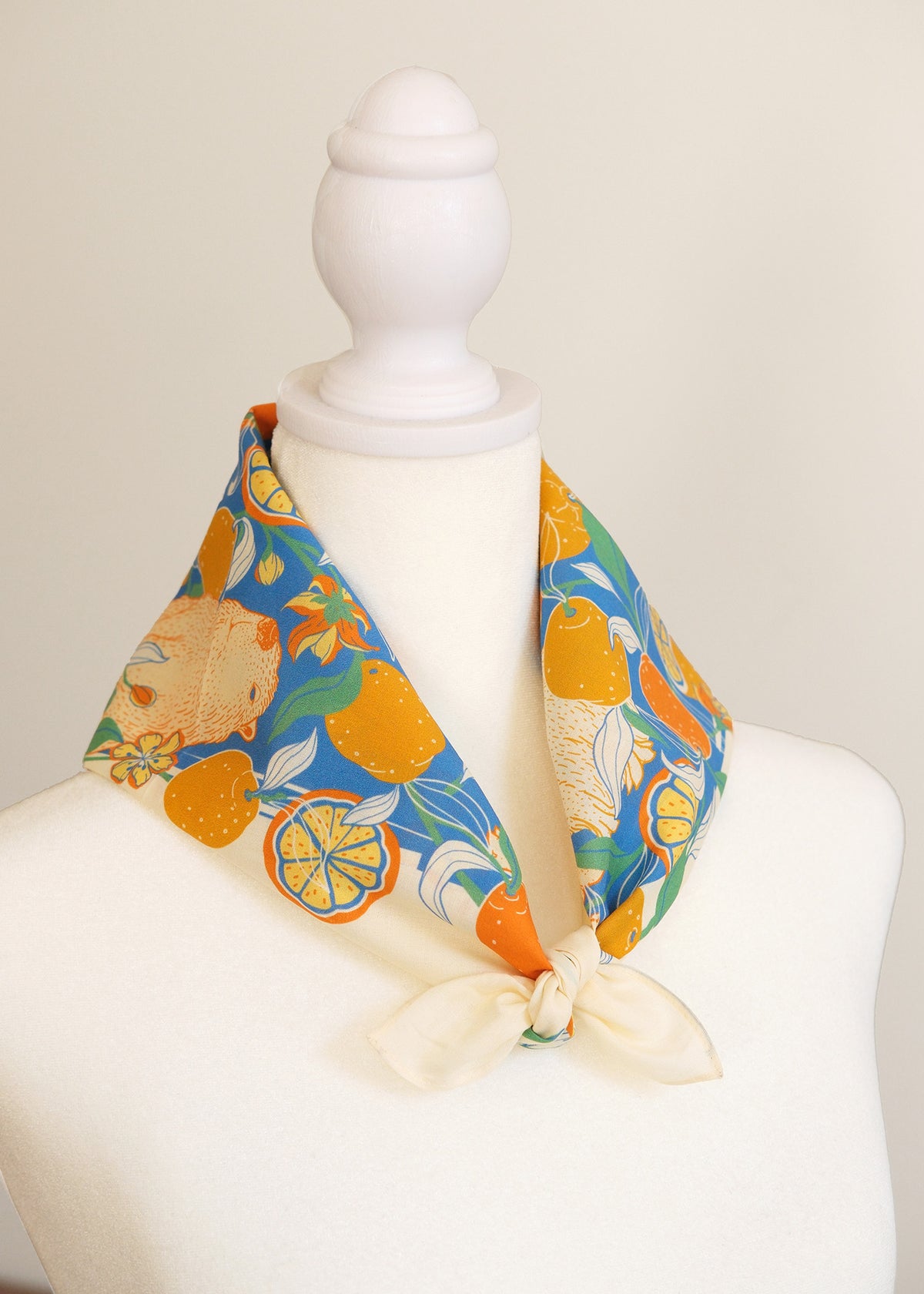 Capybara Yuzu Art Tote Bag + Bandana Gift Set (Tangerine)