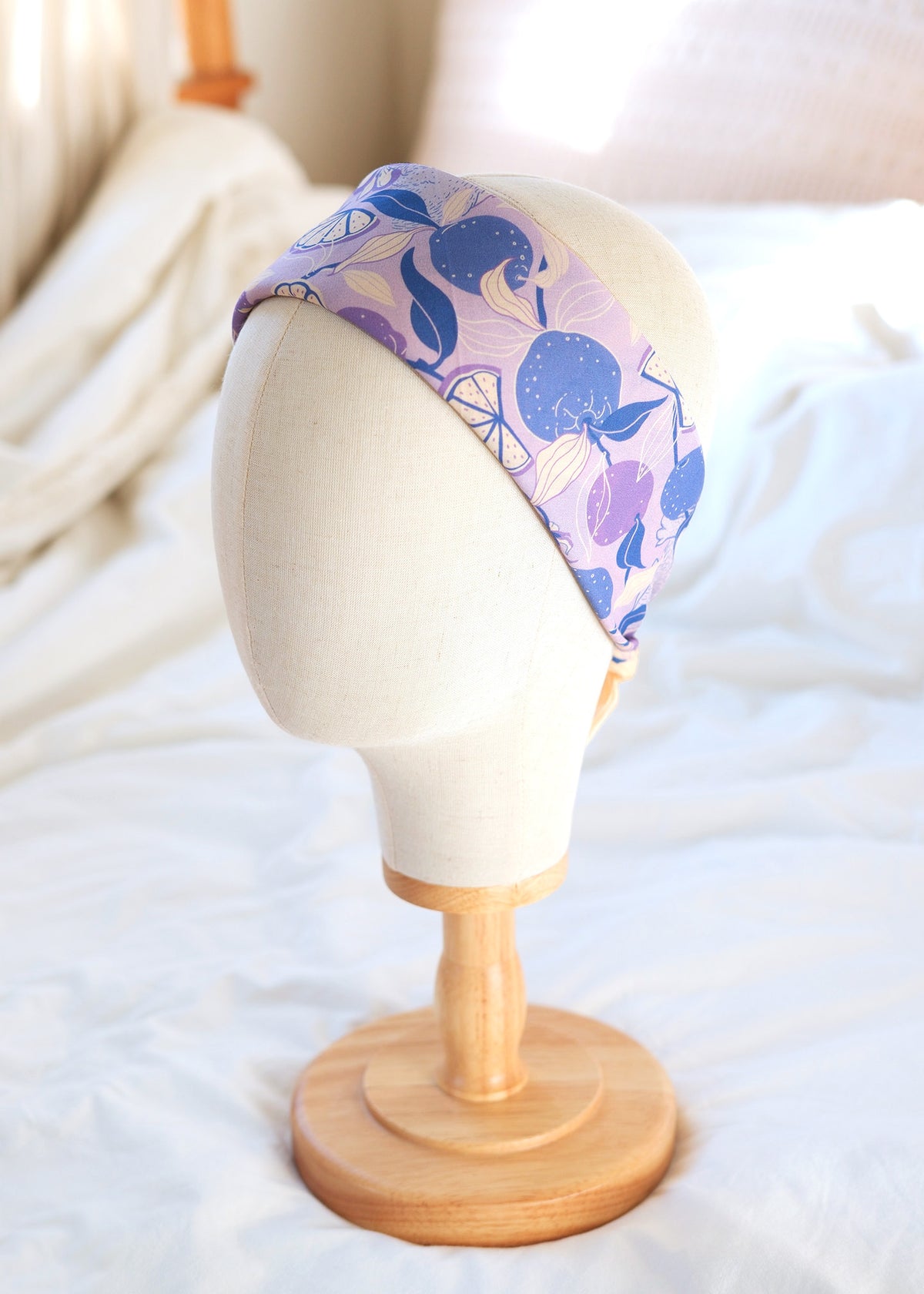Capybara Yuzu Art Bandana Scarf (Veryperi)