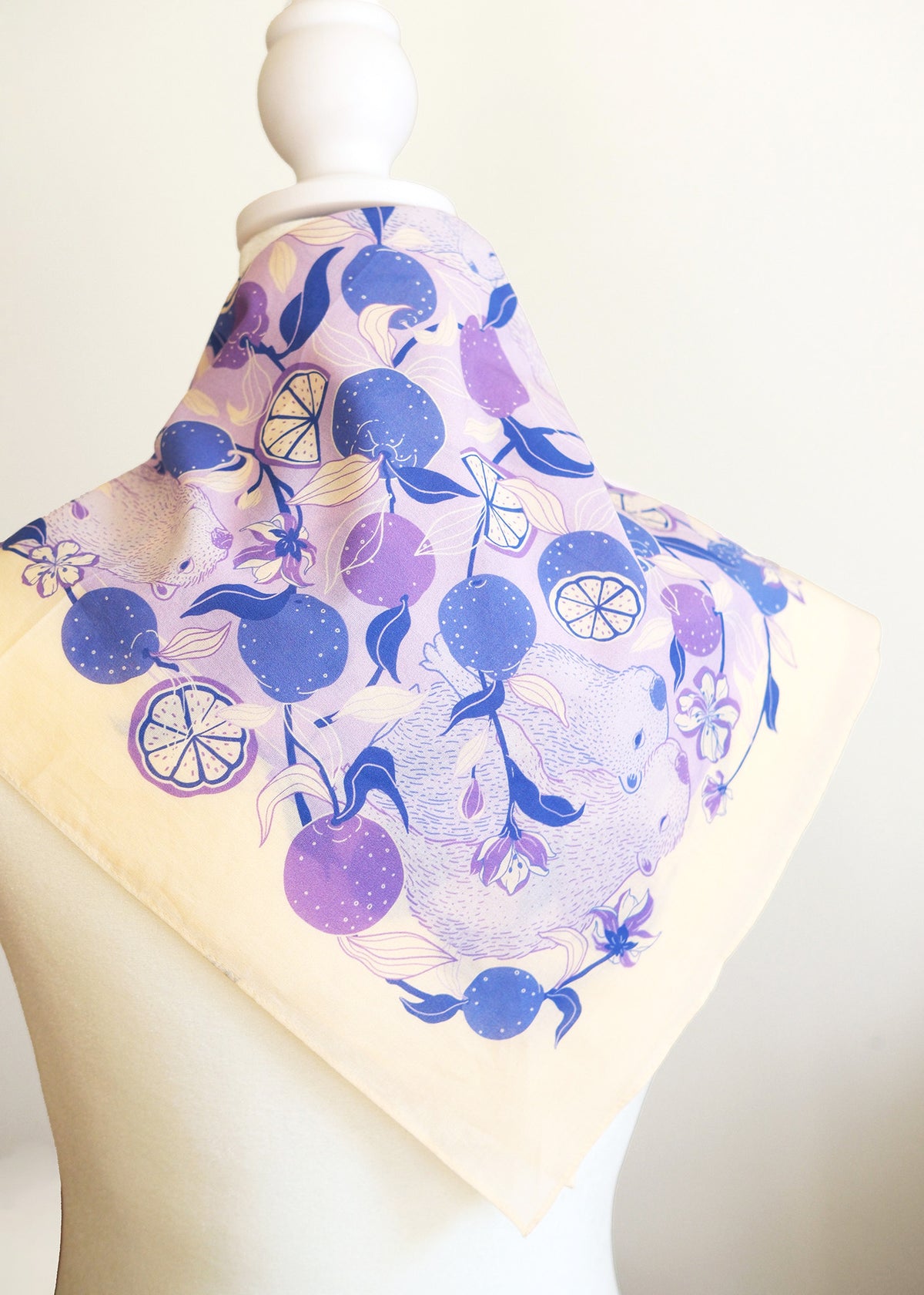 Capybara Yuzu Art Bandana Scarf (Veryperi)