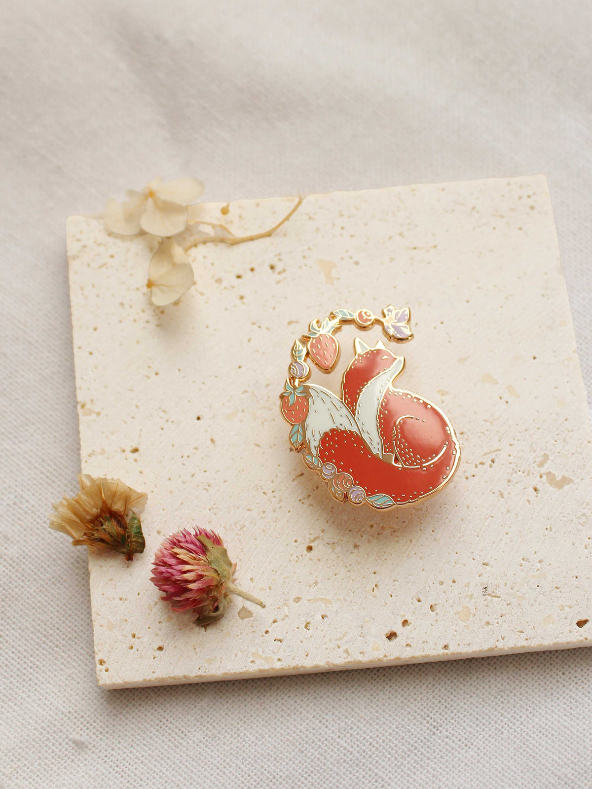 Fox&Berry Enamel Pin Brooches & Lapel Pins