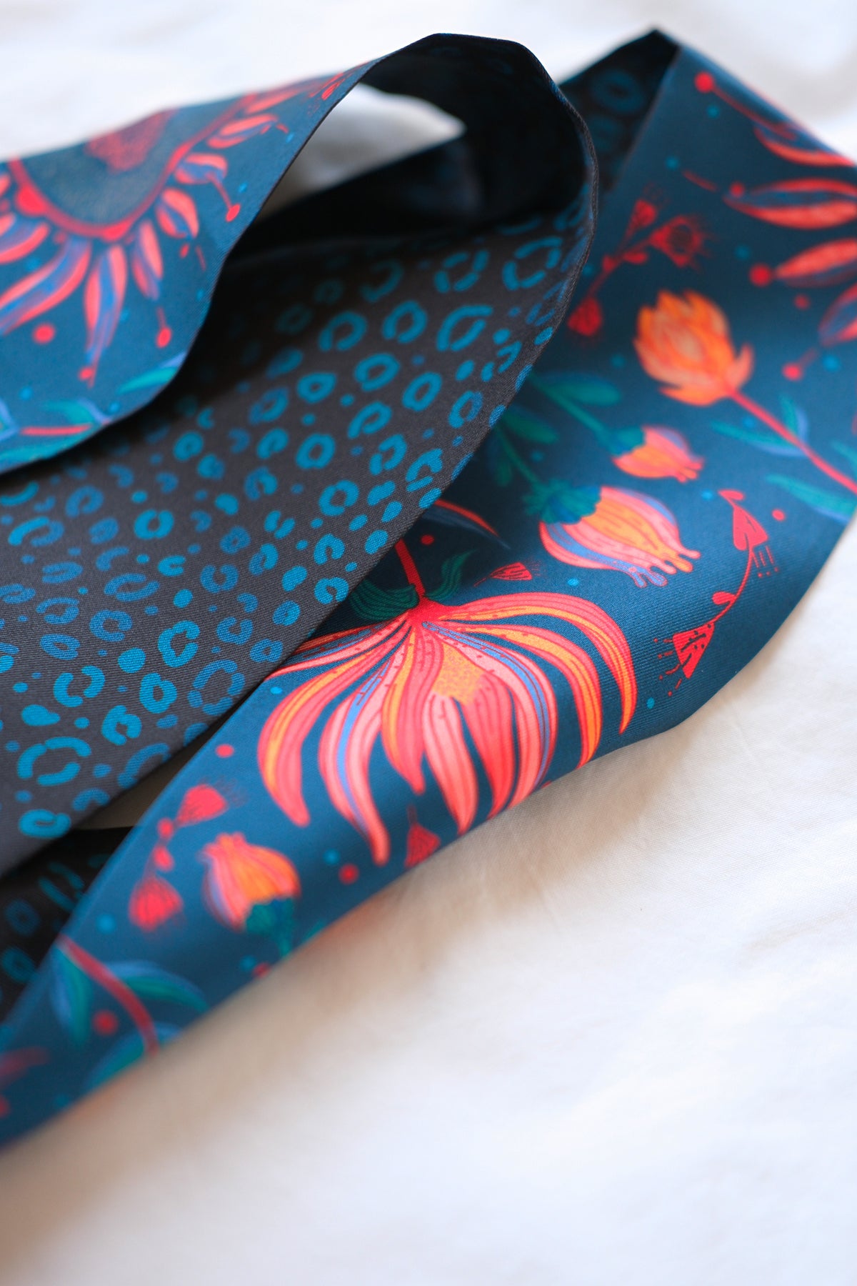 Floral Leopard Art Silk Twilly