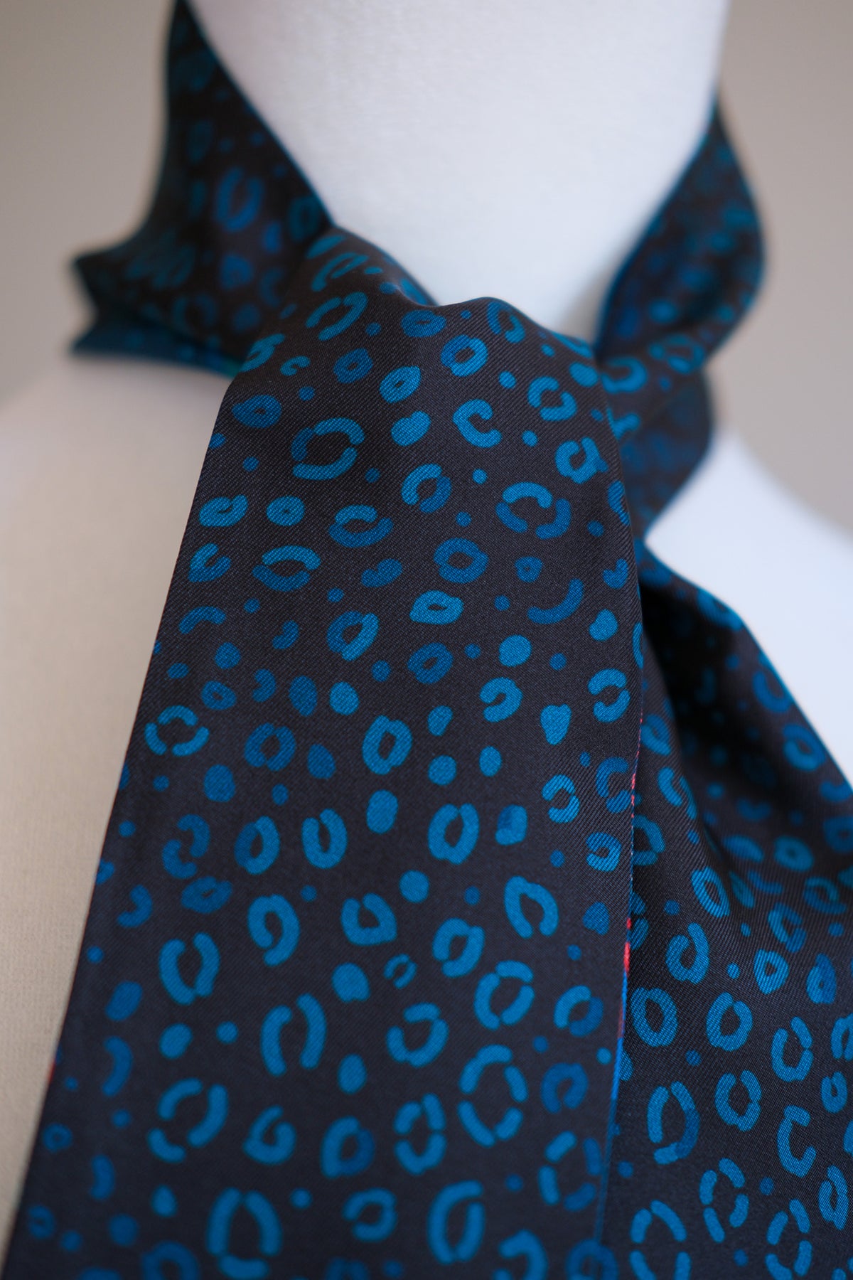 Floral Leopard Art Silk Twilly