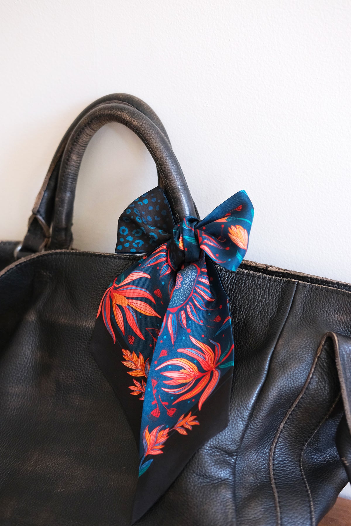 Floral Leopard Art Silk Twilly