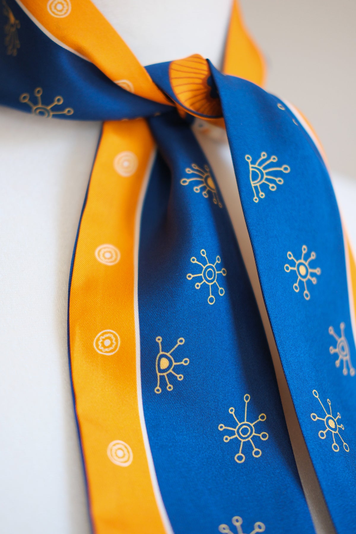 Ocean Art Silk Twilly
