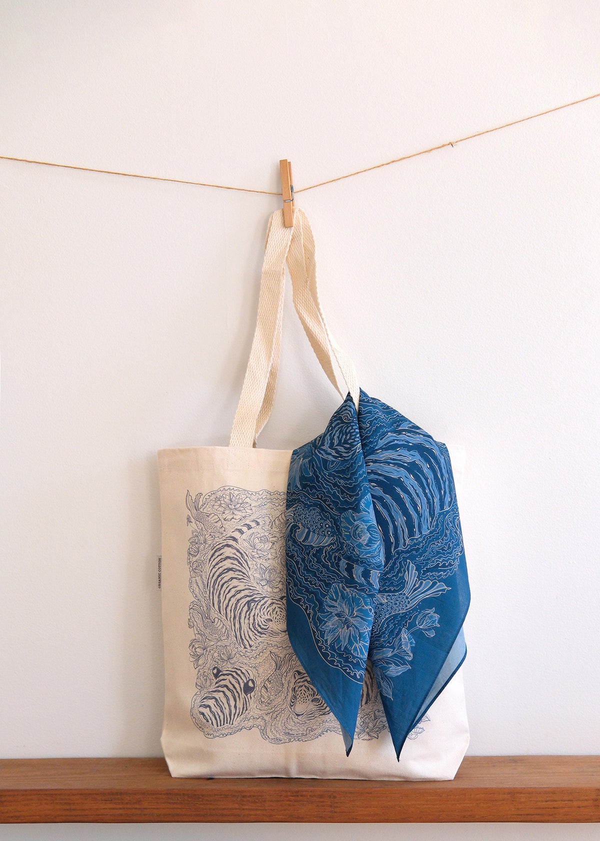 Tiger Canvas Tote Bag