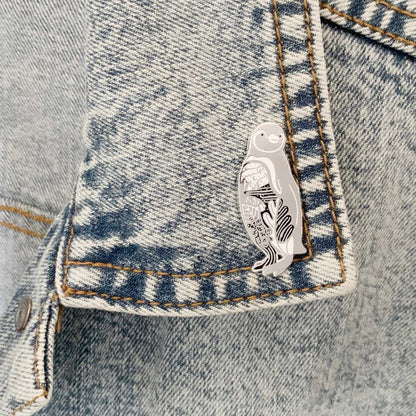 Penguin enamel pin (Galapagos Penguin) Brooches & Lapel Pins