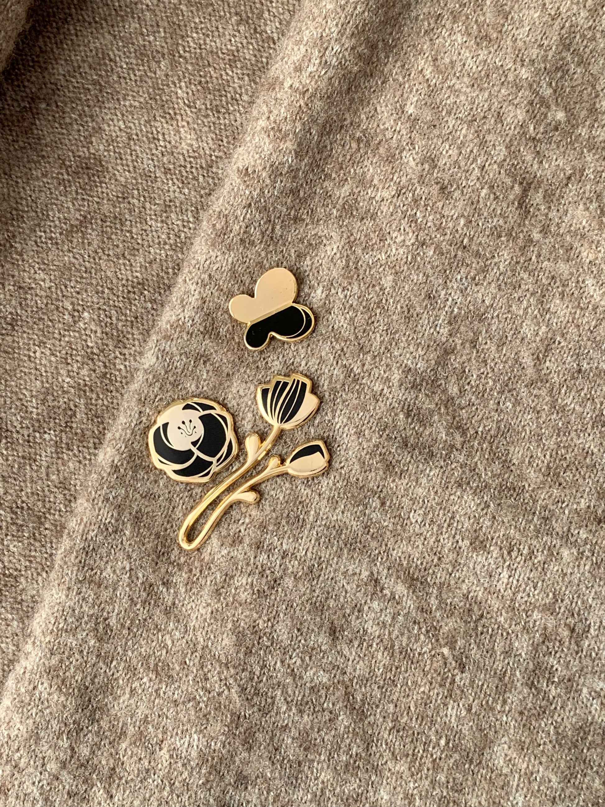 Minimal Garden Pin Collection (black) Brooches & Lapel Pins