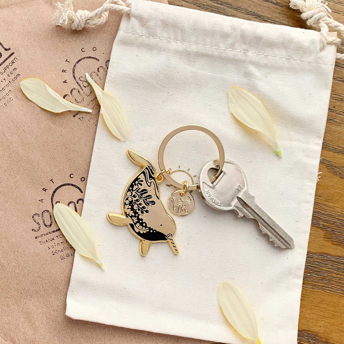 Narwhal enamel keyring + Postcard Set Keychains