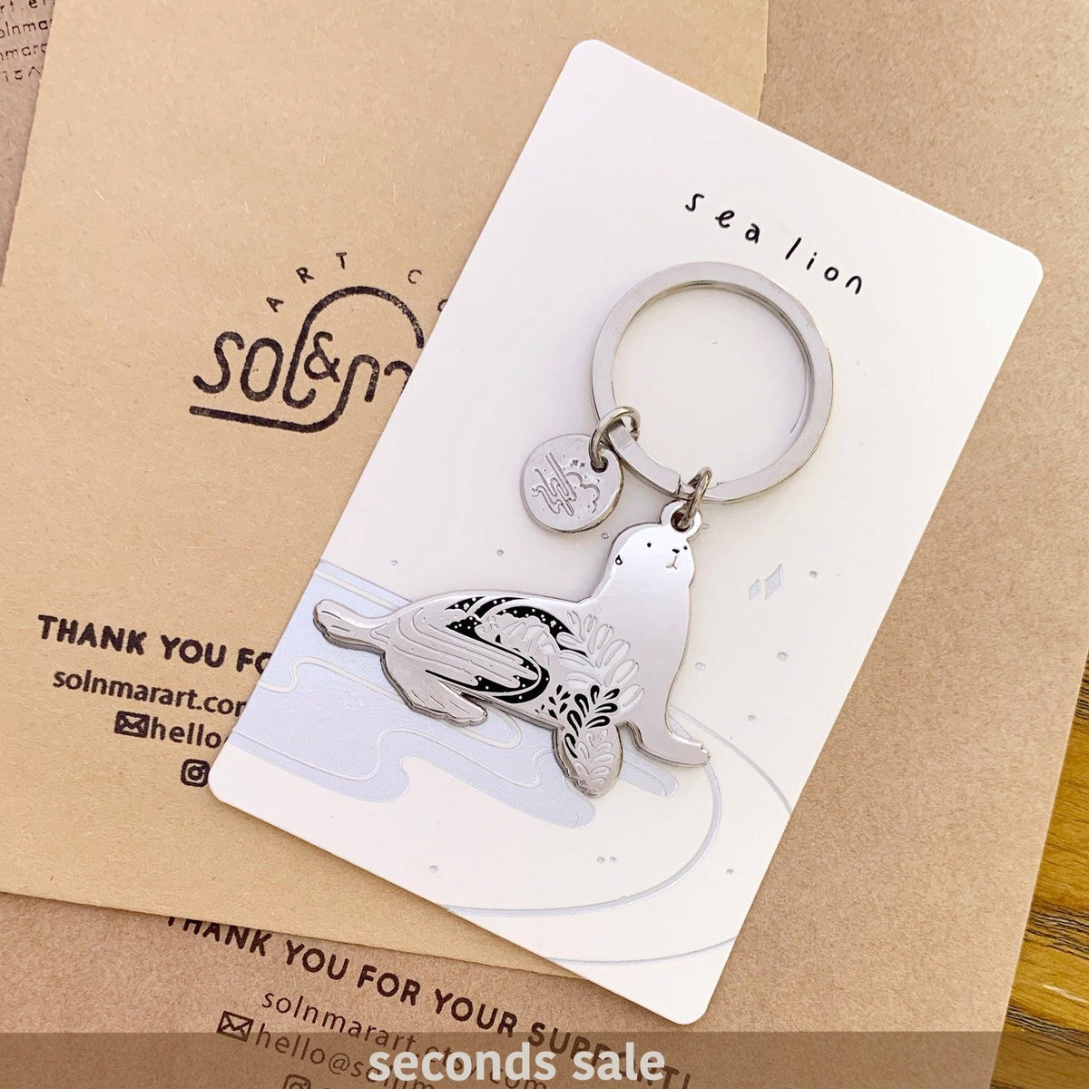 Sea Lion Enamel Keychain - sol&mar art co.