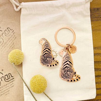 Tiger enamel Keychain +Pin Set Keychains